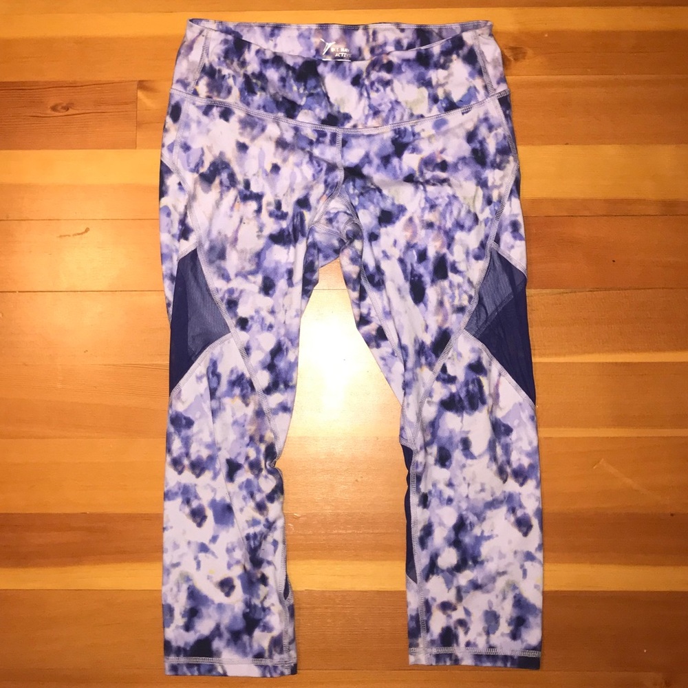 Old Navy Active Leggings with Mesh Panel